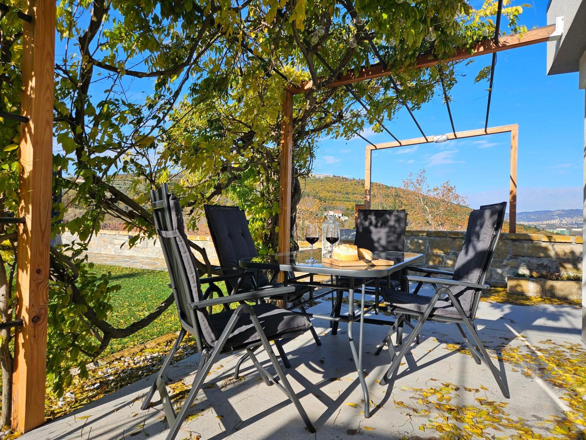 Casa Miranda - Family Comfort In A Quiet Area, Near The Sea, With Bbq And Free Parking Zgornje Skofije Εξωτερικό φωτογραφία